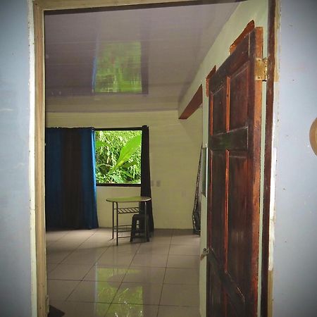 شقة House La Rose Second Floor مانويل أنطونيو المظهر الخارجي الصورة