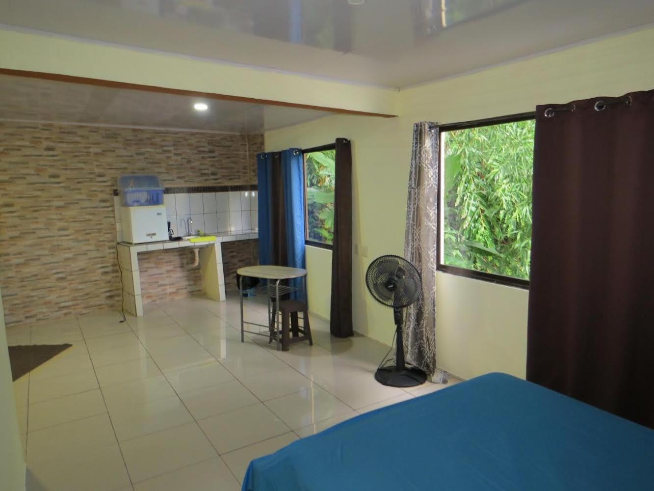 شقة House La Rose Second Floor مانويل أنطونيو المظهر الخارجي الصورة